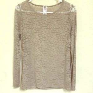 FINAL SALE!!! L & B Lace floral long sleeve.